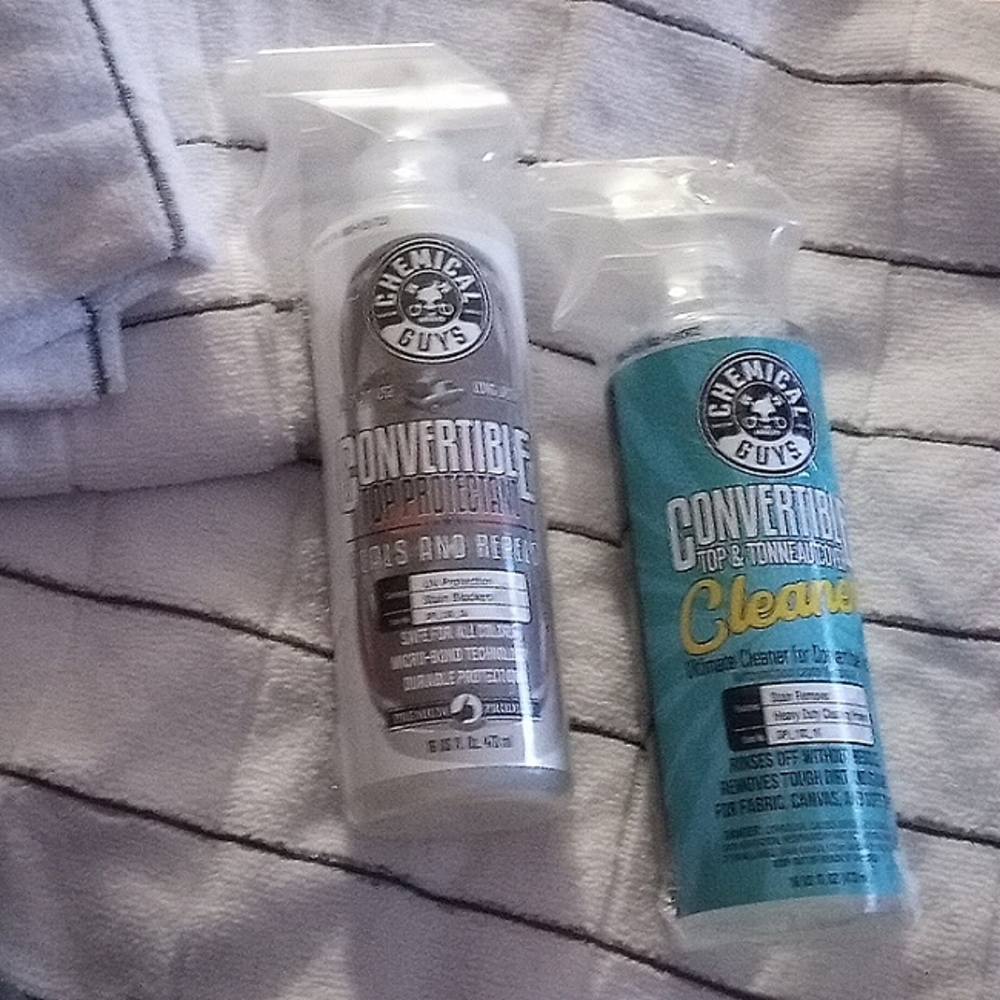 Convertible top cleaner and conditioner kit 3 towels